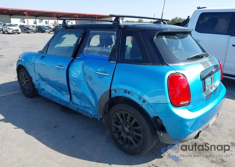 2017 Mini Hardtop Cooper из США, поврежденный, VIN WMWXU1C39H2F77401